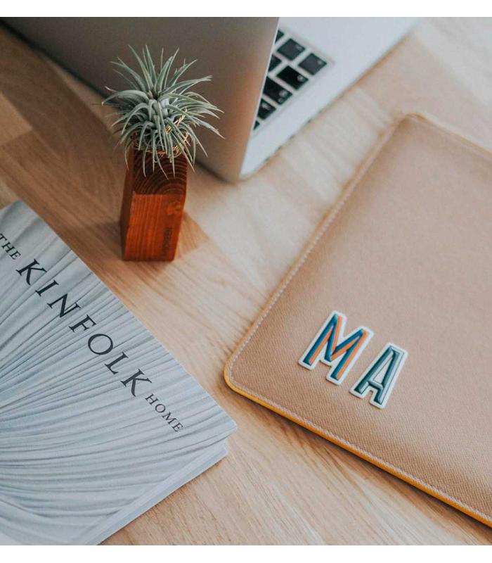 Comprar Planta de aire tillandsia con soporte Latte de bois carrée 45º